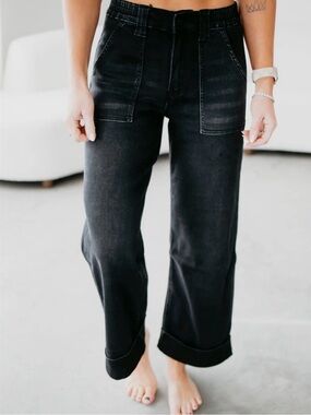Kora Vervet Wide Leg Jean Black